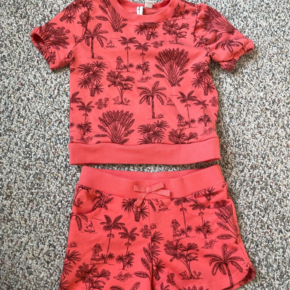 Janie and jack Moana set